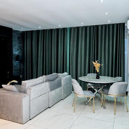 Reddington By Jvte Aparthotel Douala Luaran gambar