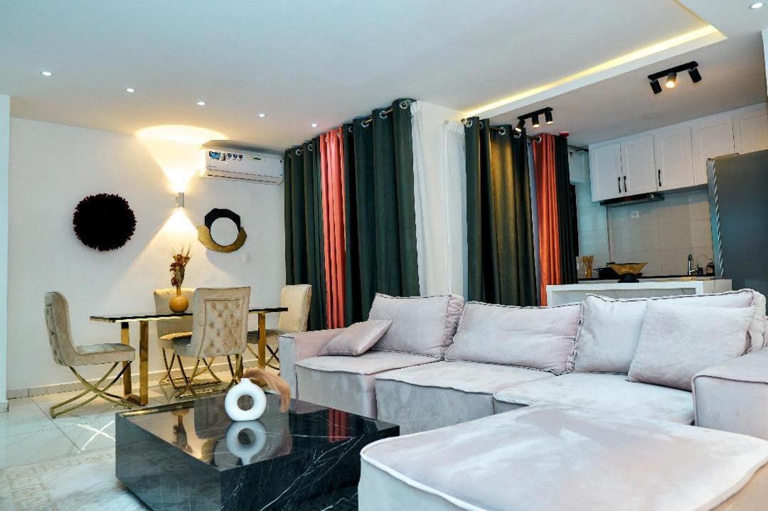 Reddington By Jvte Aparthotel Douala Luaran gambar